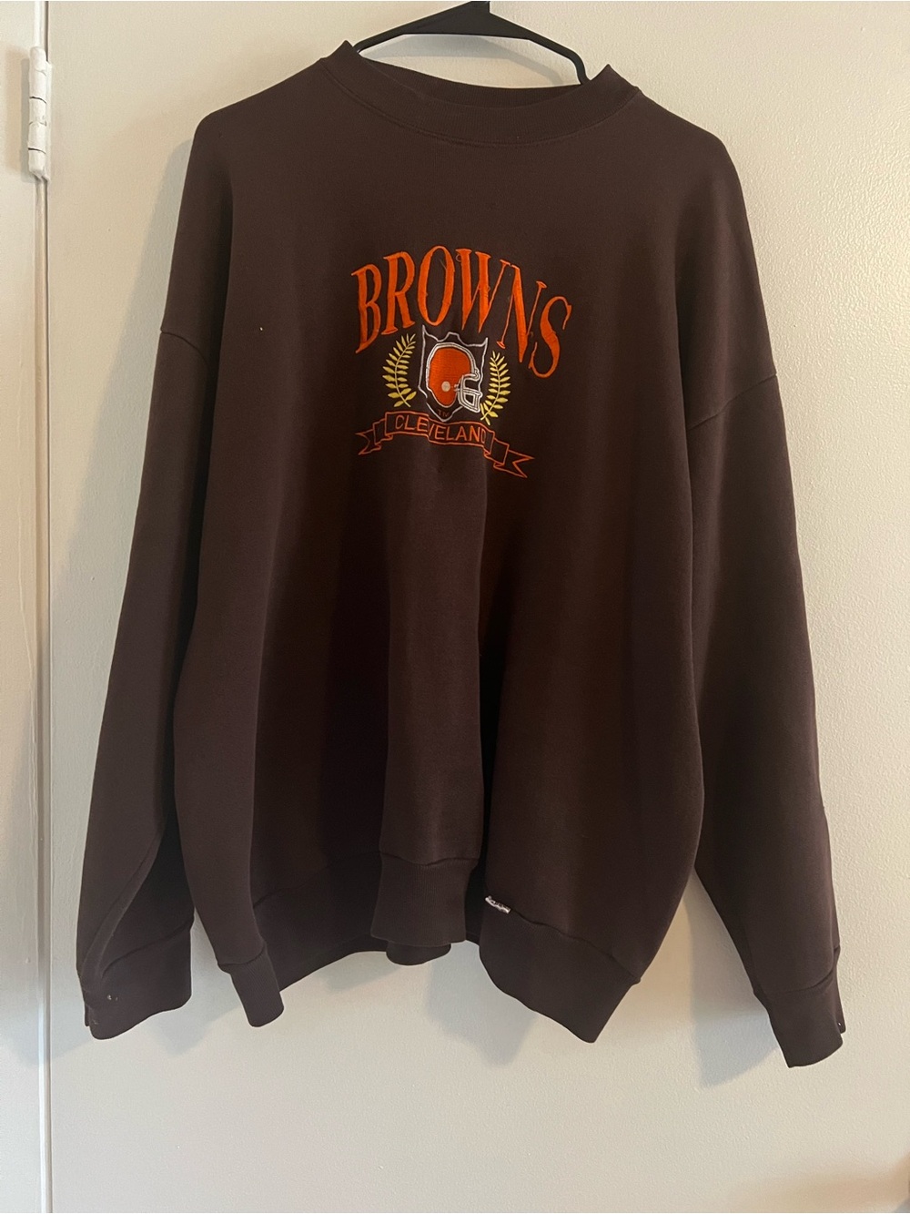 Unisex Cleveland Browns Logo 7 Crewneck Sweatshirt Brown